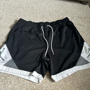 Men’s Nike Jordan drawstring shorts
